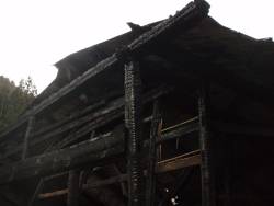 火事_e0015223_2348571.jpg