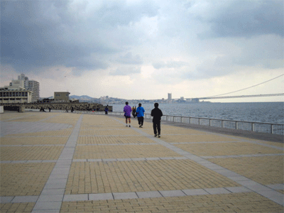 b0108100_23194335.gif