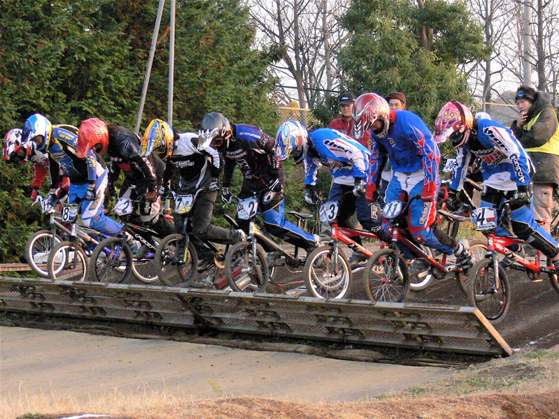 JOSF緑山2006ファイナルレース　VOL 1 BMXエリートクラス予選〜決勝の画像垂れ流し_b0065730_2347381.jpg