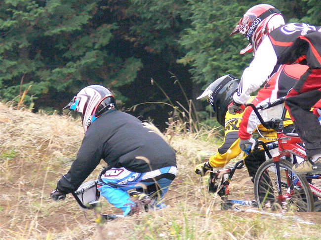 JOSF緑山2006ファイナルレース　VOL 3　BMXエキスパートクラス予選画像垂れ流し_b0065730_2247321.jpg