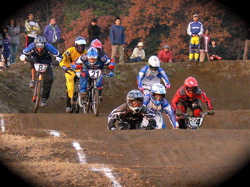 JOSF緑山2006ファイナルレース　VOL 4　BMXエキスパートクラス準決勝〜決勝画像垂れ流し_b0065730_2352503.jpg