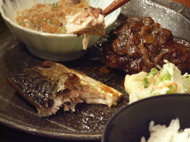 12月20日(水) 肉屋さんのこしらえるハンバーグよ_d0082944_16153596.jpg