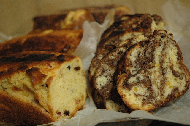 Christmas用のパウンドケーキ_f0044846_2330443.jpg