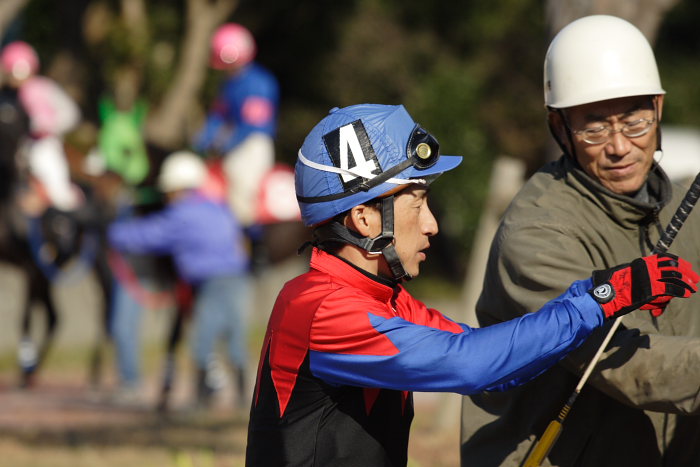 2006年12月17日（日） 高知競馬 6R もみの木特別_a0077663_185135100.jpg