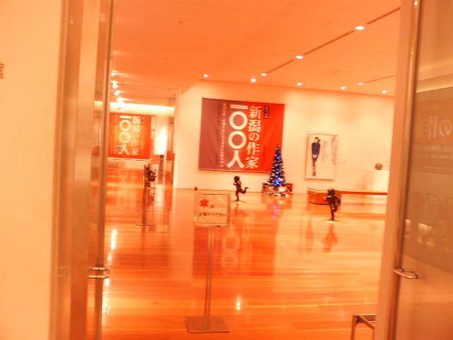 第2回新潟の作家100人 展_e0046190_2338549.jpg