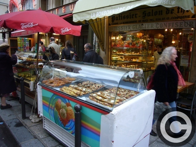 ■LA BONBONNIERE(PARIS)_a0014299_7341585.jpg
