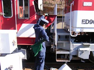 南アルプスのふところへ鉄道の旅_c0039428_2211326.jpg