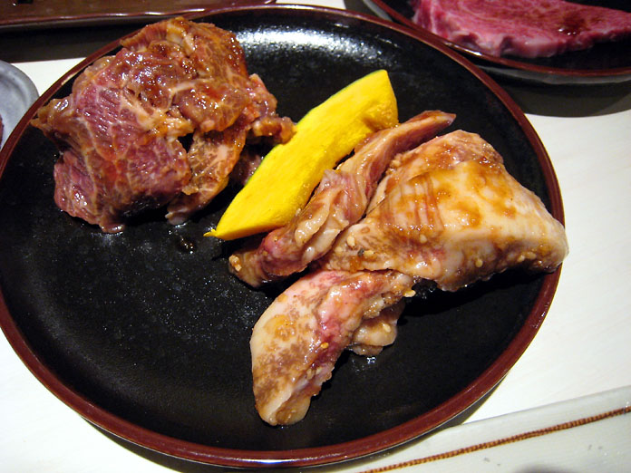 【ＪＲ兵庫駅前】　ポッサムチプ（焼肉）　の復活_c0039413_221087.jpg