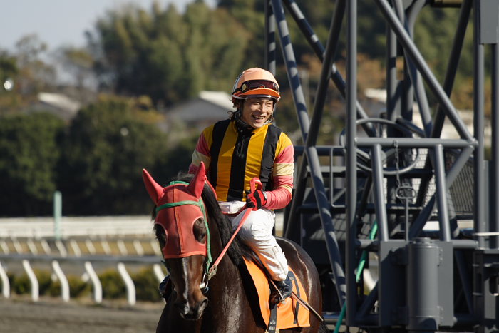 2006年12月17日(日) 高知競馬 2R 3R_a0077663_18182080.jpg