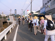 第2日目（11/4・後半）　ローソン西条インター店～旧街道～土居町内コンビニ・Daily_e0043591_139222.jpg