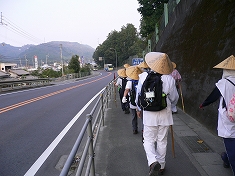 第2日目（11/4・後半）　ローソン西条インター店～旧街道～土居町内コンビニ・Daily_e0043591_1421372.jpg