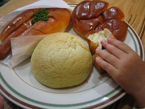 やっぱり食べたかった懐かしの味!_d0080906_1841091.jpg