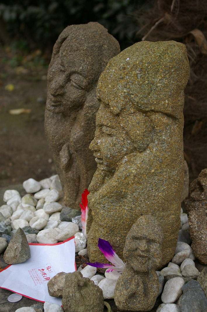 初詣は八雲神社→翔舞輝福観世音菩薩→円覚寺→六国見山_c0014967_182254.jpg