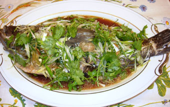 清蒸全魚_d0100880_12485270.jpg