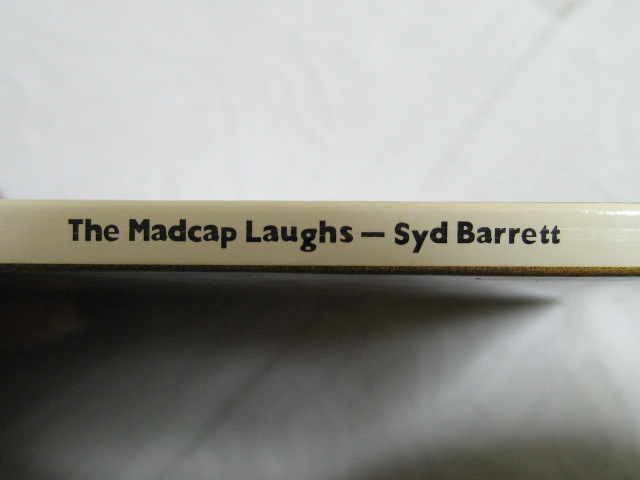 SYD BARRET / THE MADCAP LAUGHS (紙ジャケ)_b0042308_1433064.jpg