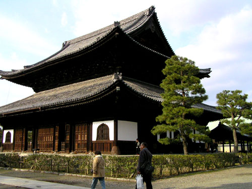 祇園町と建仁寺_e0048413_2018282.jpg