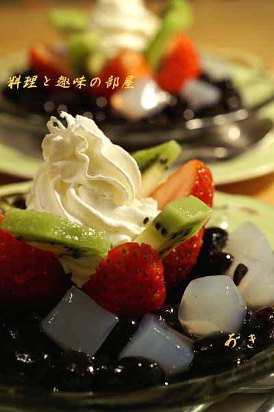 正月料理の〆は和スイーツ付きです。_b0033423_143746.jpg