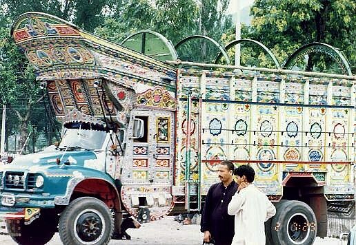 パキスタン編 ５ 車の装飾 えるだま 世界の国から