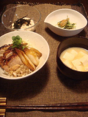 鶏の照り焼き丼♪_c0093339_21443290.jpg