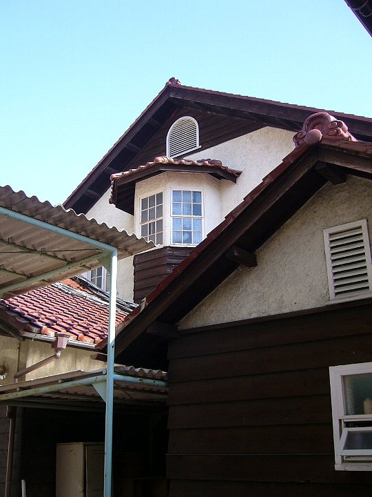 近江兄弟社学園 教育会館_c0094541_1119675.jpg