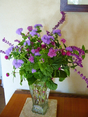 f0065604_0354471.jpg
