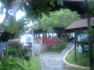 d0038319_18515113.gif