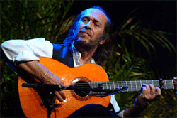 Paco De Lucia _f0119519_232280.gif