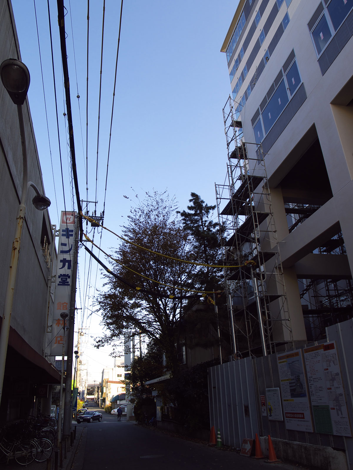 f0121181_2335116.jpg