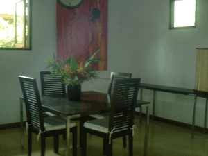 d0038319_1023241.gif