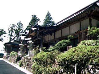 第二十番札所　　鶴林寺（かくりんじ）_d0091279_16351760.jpg