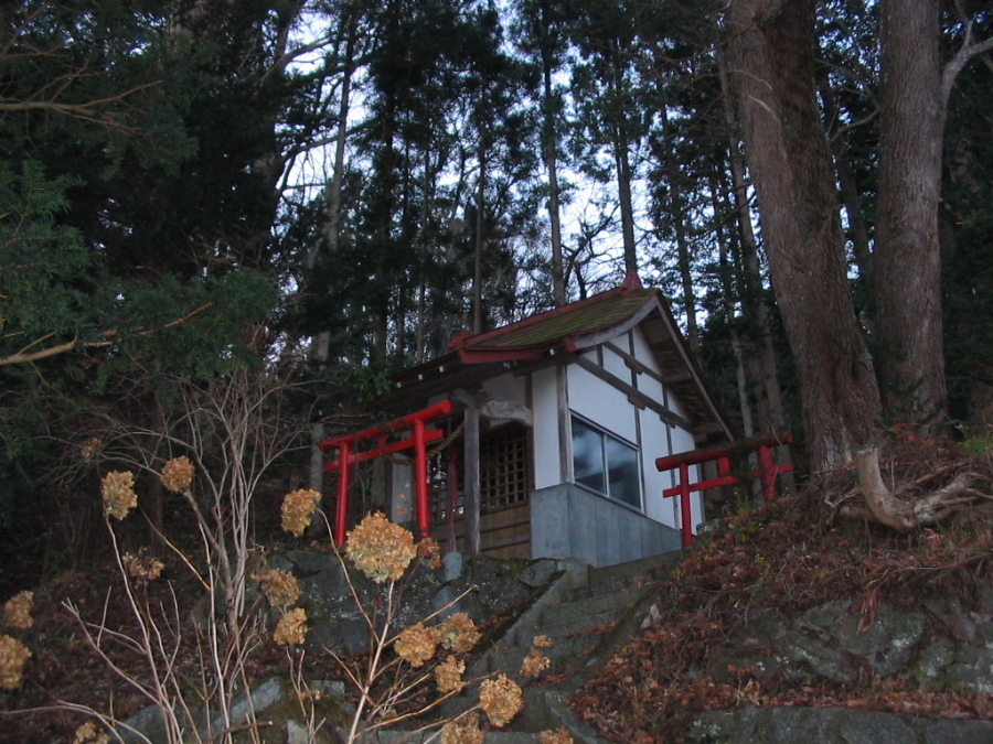 『塩へしり』神社・・・・・・_d0001843_23561489.jpg