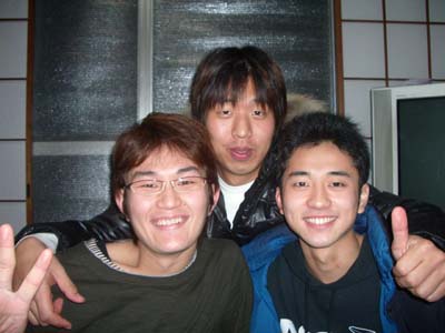 ジョンミンが韓国へ帰るそうです。_a0080406_23554042.jpg