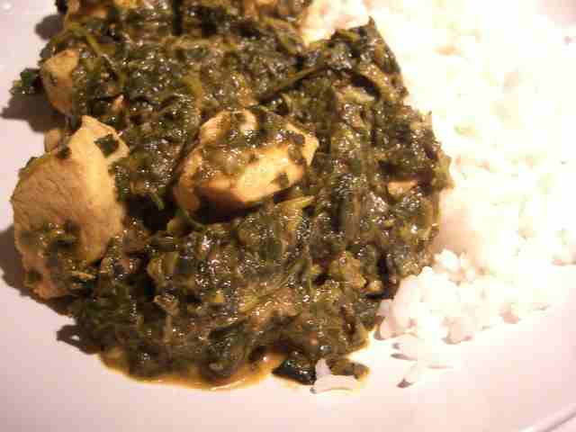 Saag Chicken: ほうれん草のチキンカレー_c0084258_77936.jpg