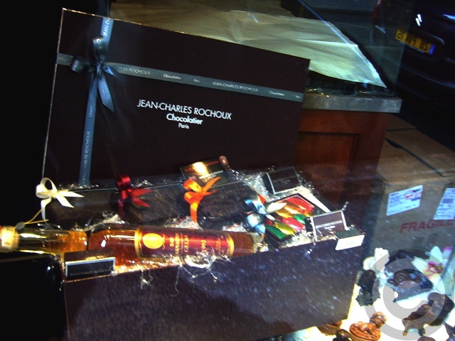 ■街角のチョコレート(PARIS)_a0014299_603522.jpg