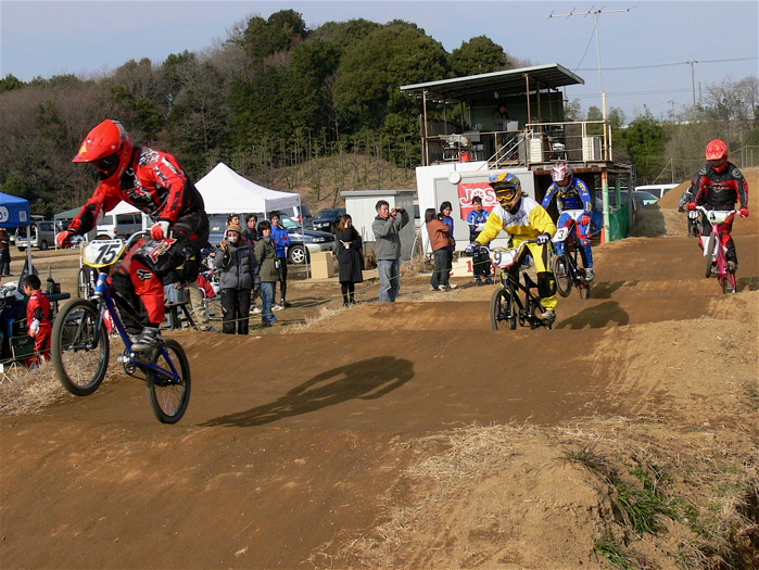 JOSF緑山2007オープニングレースVOL1 BMXエリートクラス予選の画像タレ流し_b0065730_20422763.jpg