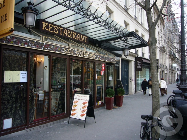 【ブルスケッタBruschetta】街角のレストラン(PARIS）_a0014299_2231040.jpg