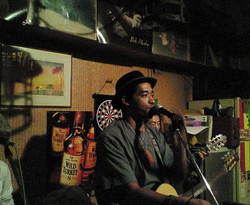 e0069024_15191.jpg