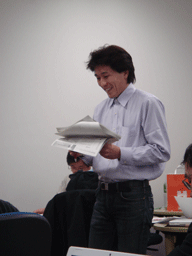 b0046050_1892275.gif