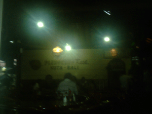 d0038319_9115892.gif