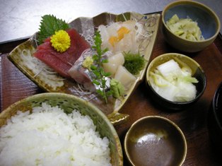 刺身盛合せ定食_d0071241_16154971.jpg