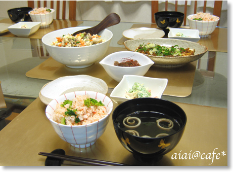 春待ちごはん♪菜の花と鮭の混ぜご飯・菜の花のわさびマヨ和え_a0056451_1310563.jpg