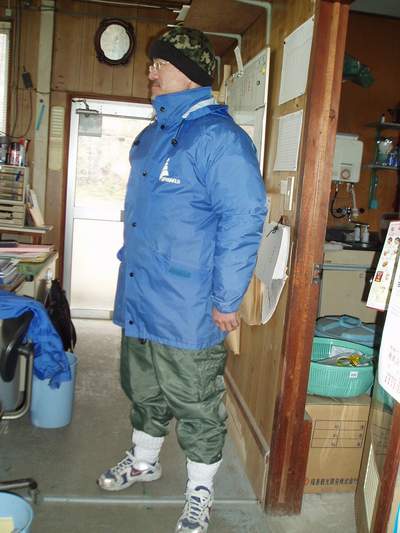 雪中散歩_a0077071_759434.jpg