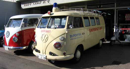 萬代 ワーゲン バス 救急車 萬代屋 ワーゲン バス 救急車 ミニカー