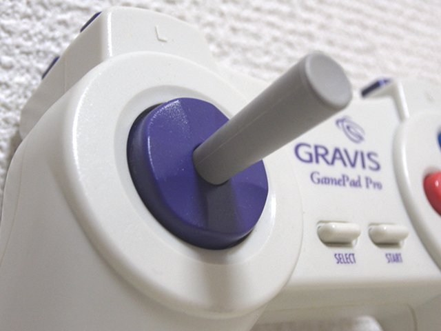 【レビュー】GRAVIS GamePad Pro_c0004568_2011562.jpg