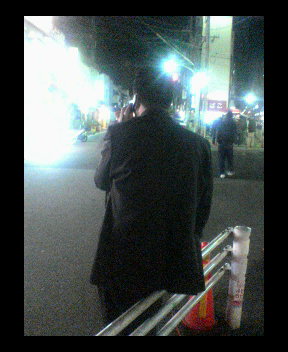 サラリーマンの背中 小さな酒場 リケリケ日記 サラリーマンの背中 小さな酒場 リケリケ日記
