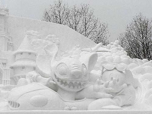 第５８回さっぽろ雪まつり 一 野に咲く北国の花