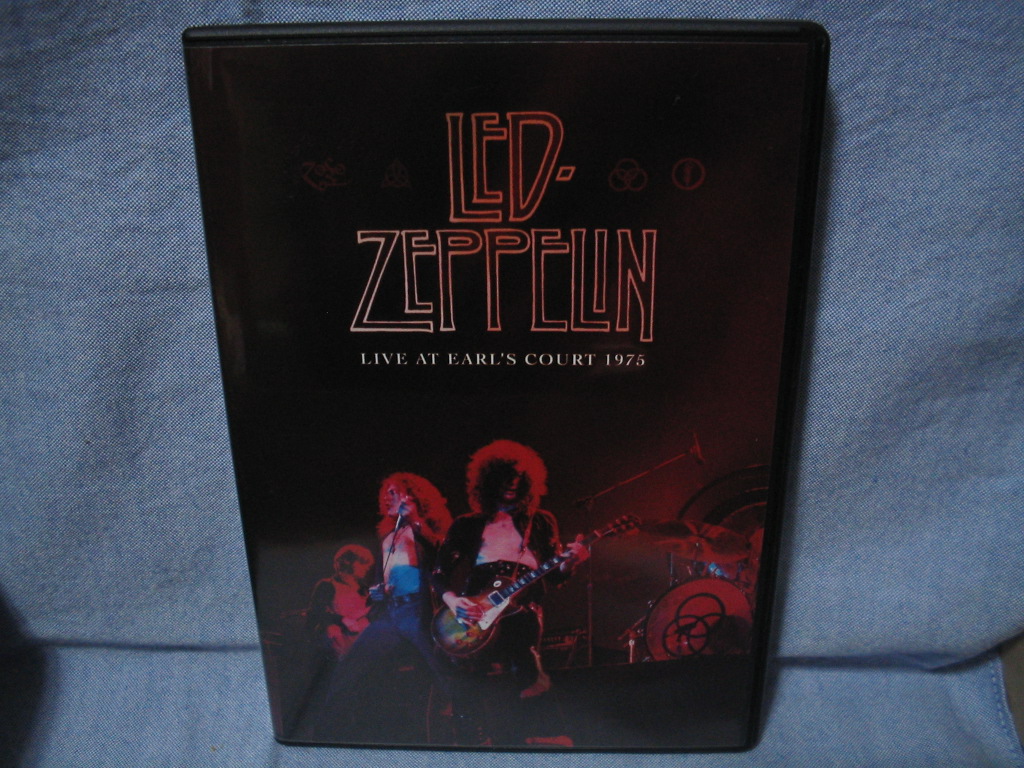 LED ZEPPELIN / LIVE AT EARL\'S COURT 1975 (DVD)_c0065426_2261591.jpg