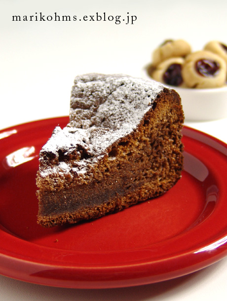 スフレチョコレートケーキ 18cm底抜け丸型 Marikoのお菓子 団塊世代の主婦による手作りお菓子のかんたんレシピ