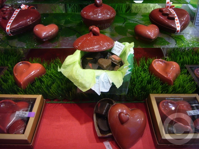 ■街角のチョコレート(PARIS)_a0014299_1748193.jpg