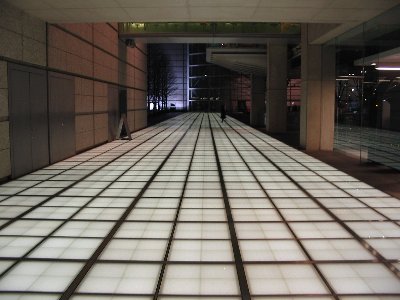 光床 東京国際フォーラム Lampshopのあかり探訪 光床 東京国際フォーラム Lampshopのあかり探訪